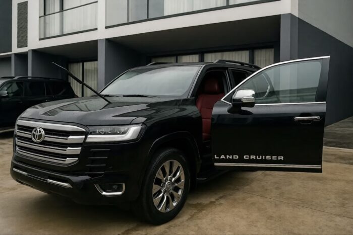 Toyota Land Cruiser Lagos