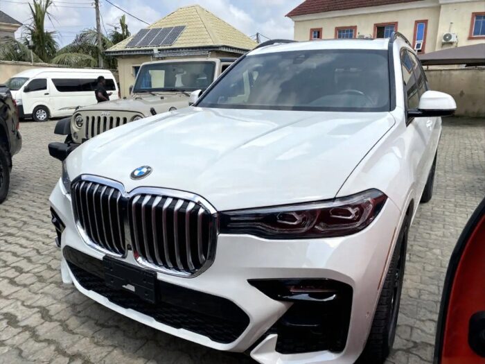 BMW X7 for Rent