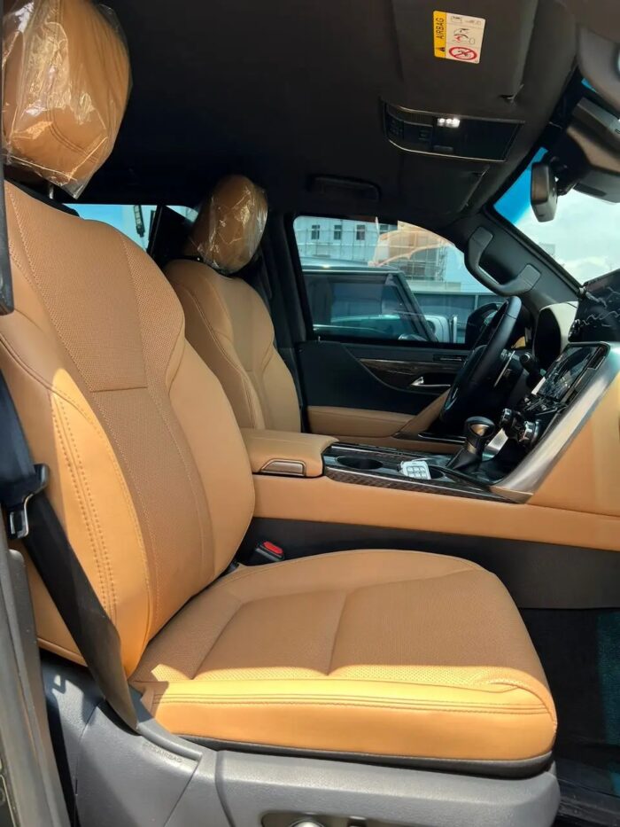 Lexus LX 600 for Hire