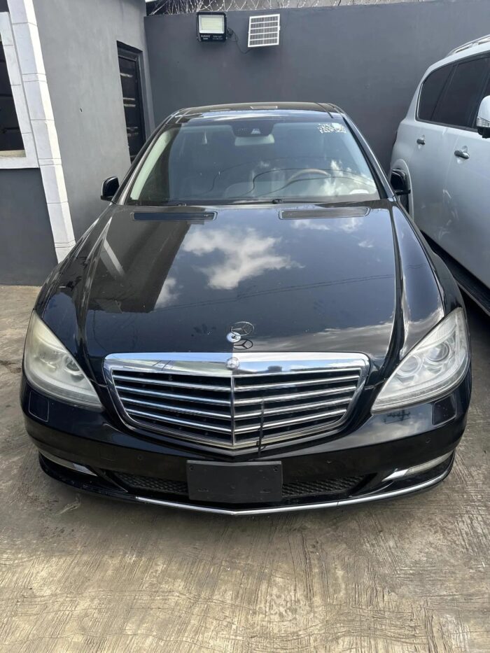 Mercedes Benz S-class Rental