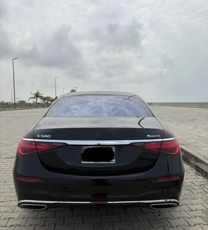 Mercedes Benz S-class Rental