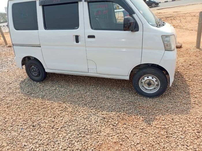 Mini Bus for Rental