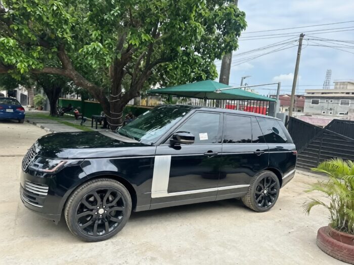 Executive Range Rover Vogue rental Lagos