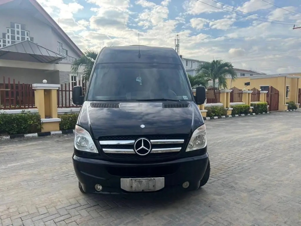 Mercedes Benz Sprinter Bus for Rent
