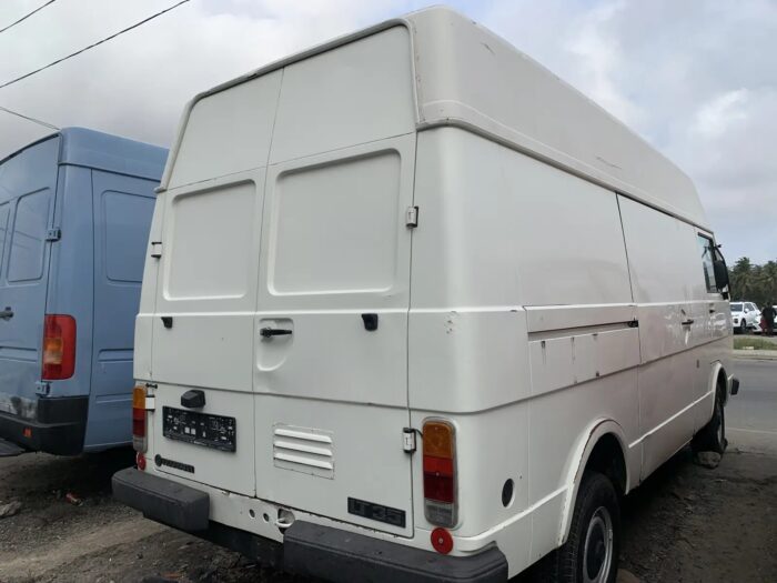 Volkswagen LT 35 Bus Hire